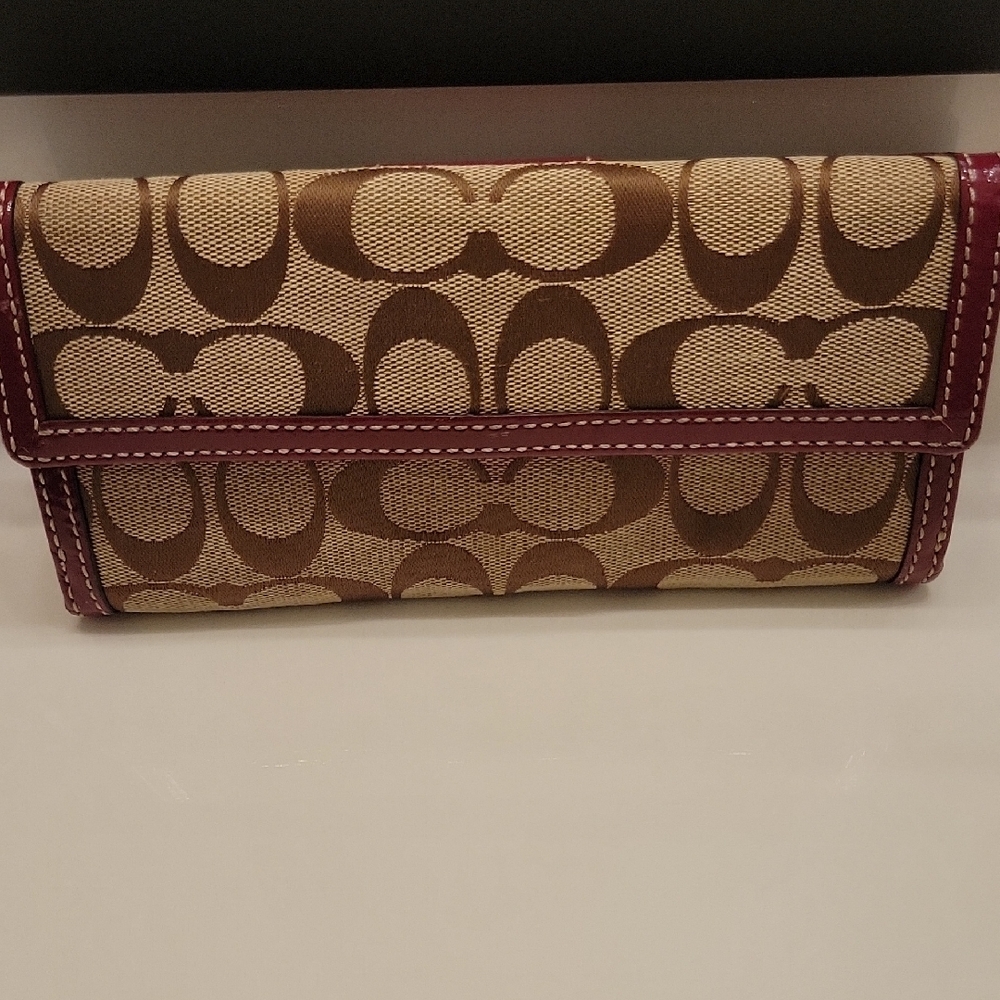 Coach Brown and Burgundy/Pink Wallet Signature Collection - Picture 6 of 14